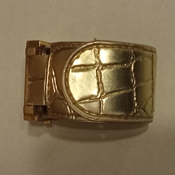 Vintage women's Quartz Milano snap cuff watch untested, needs battery - Picture 3 of 4